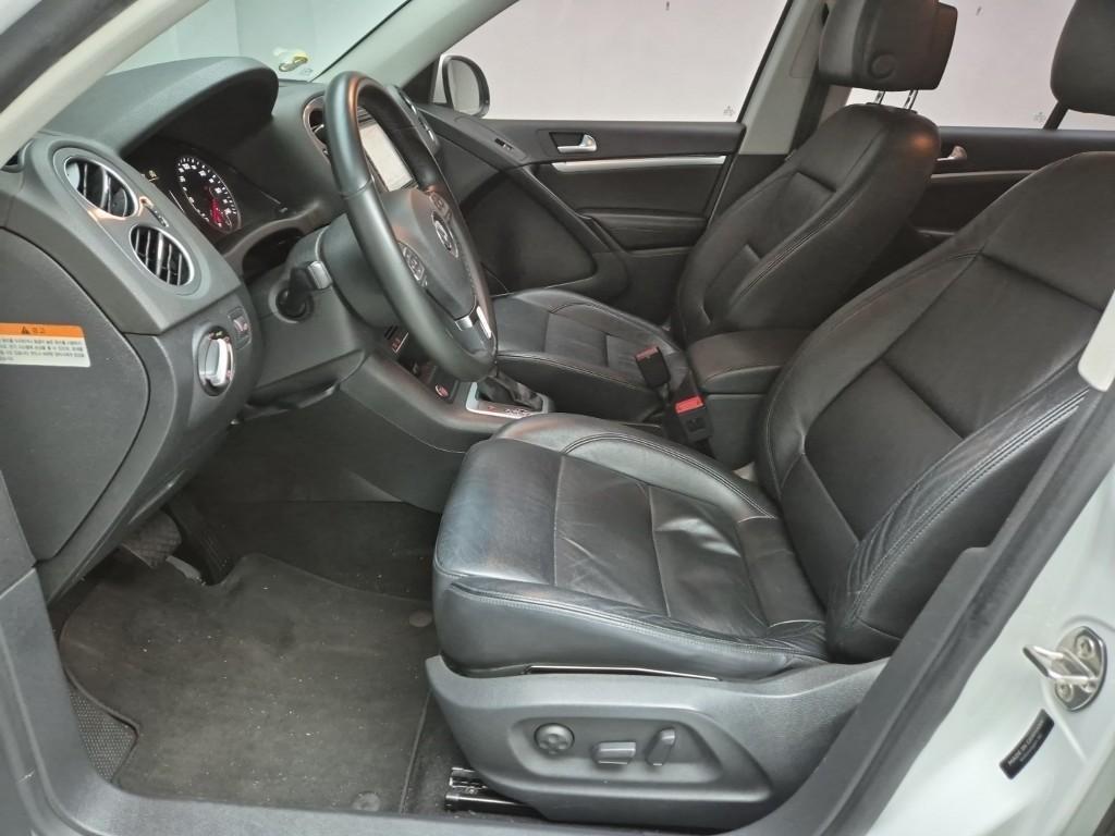 Volkswagen Tiguan - Vista 10