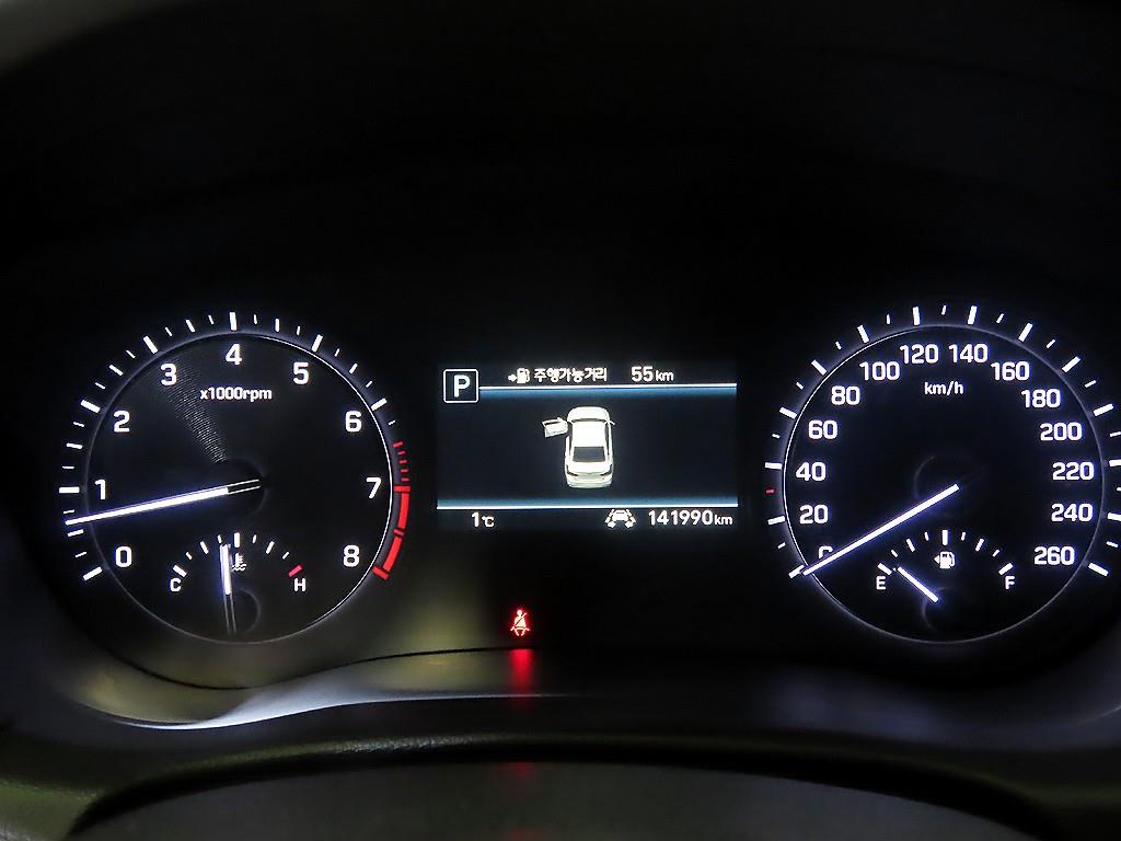 Genesis G80 - Vista 9