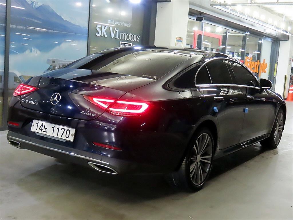 Mercedes Benz CLS Class - Vista 4