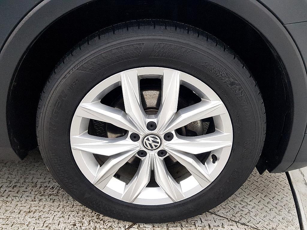 Volkswagen Tiguan 2018 Gris - Importación desde Corea - HF Imports Iquique - Foto 20