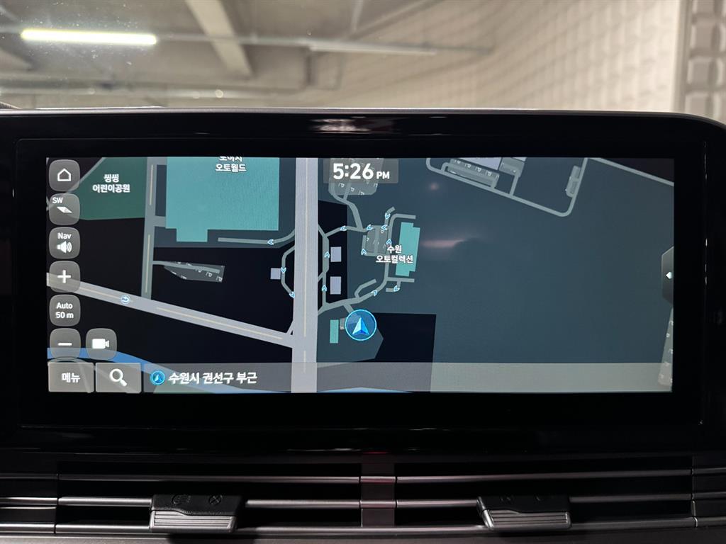 HYUNDAI Grandeur - Vista 12