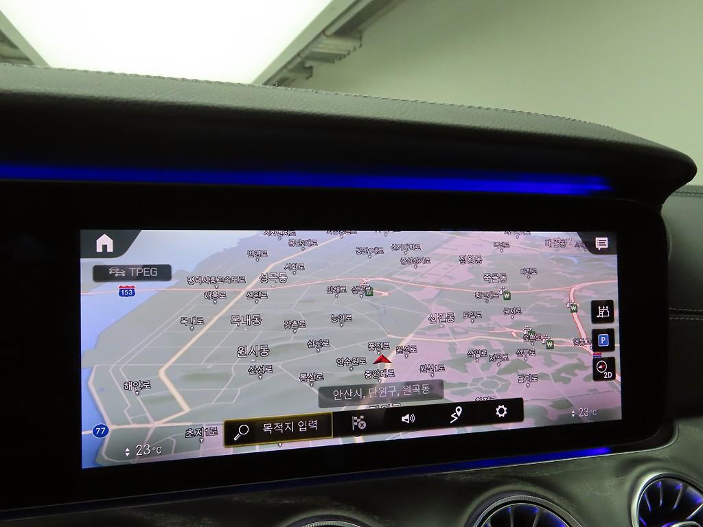 Mercedes Benz E class - Vista 9