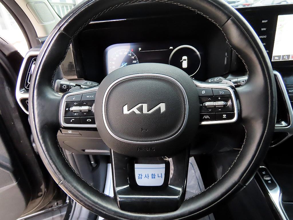 KIA Sorento - Vista 8