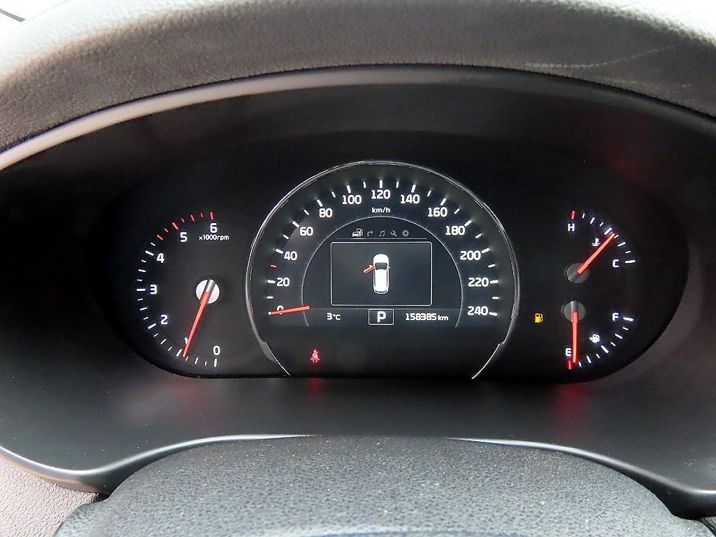 KIA Sorento - Vista 9