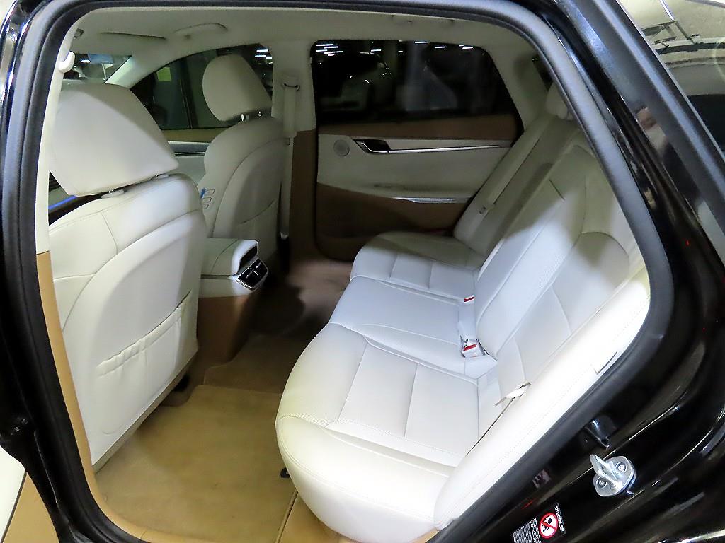 HYUNDAI Grandeur - Vista 7