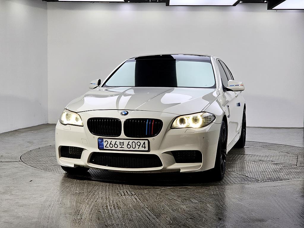 BMW 5 Series - Vista 2