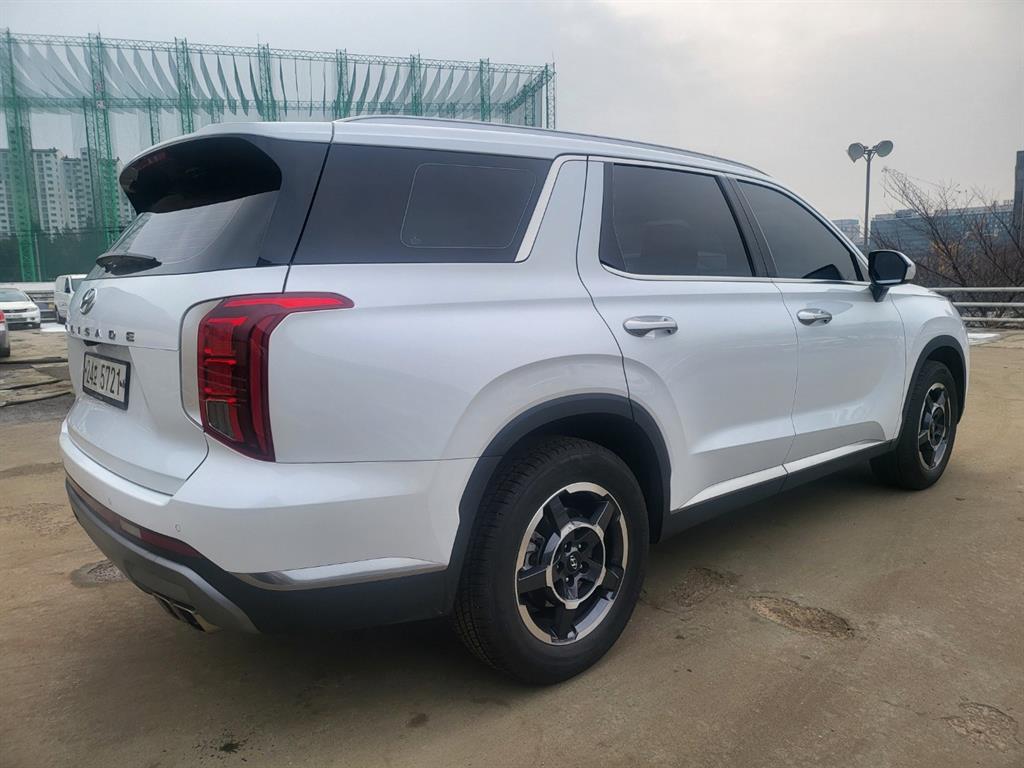 HYUNDAI Palisade - Vista 5