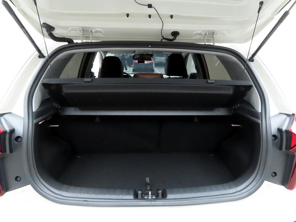 KIA Morning - Vista 5