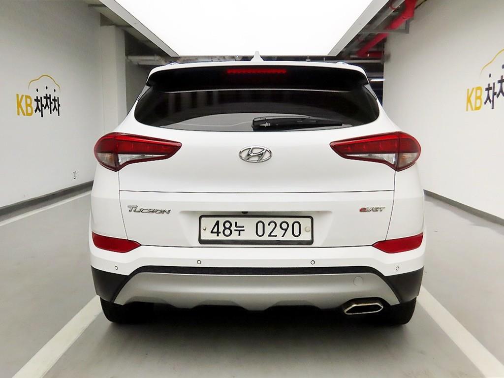 HYUNDAI Tucson - Vista 3