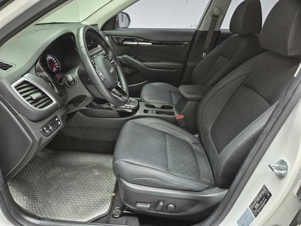 KIA Seltos - Vista 11