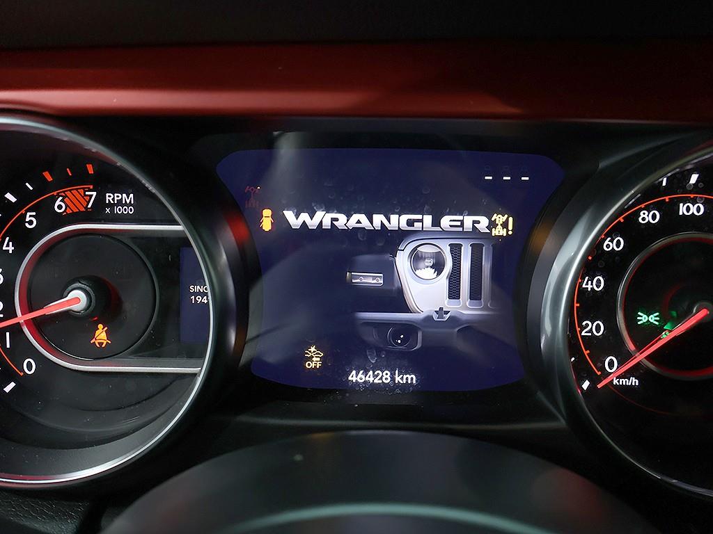 Jeep Wrangler - Vista 11