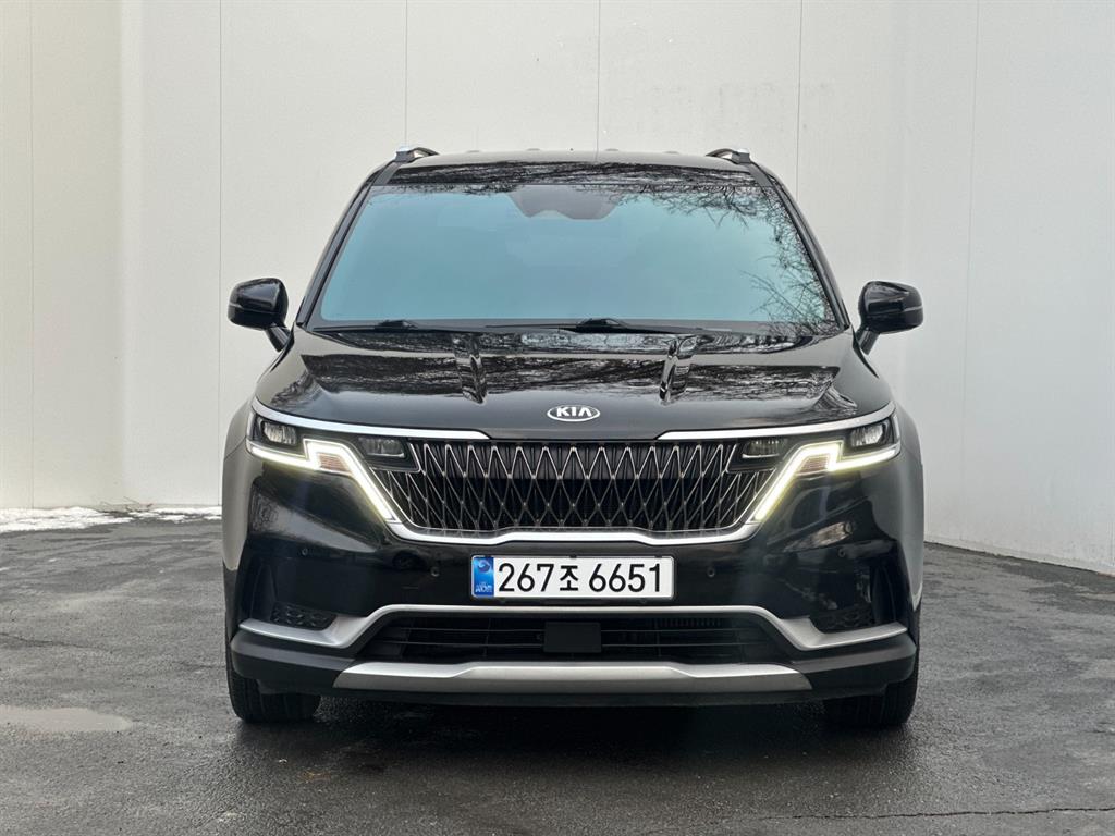 KIA Carnival 2021 Negro - Importación desde Corea - HF Imports Iquique - Foto 1