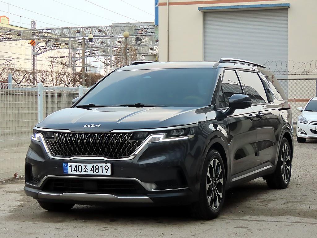 KIA Carnival - Vista 2