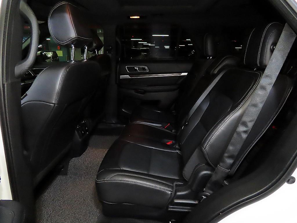 Ford Explorer - Vista 7