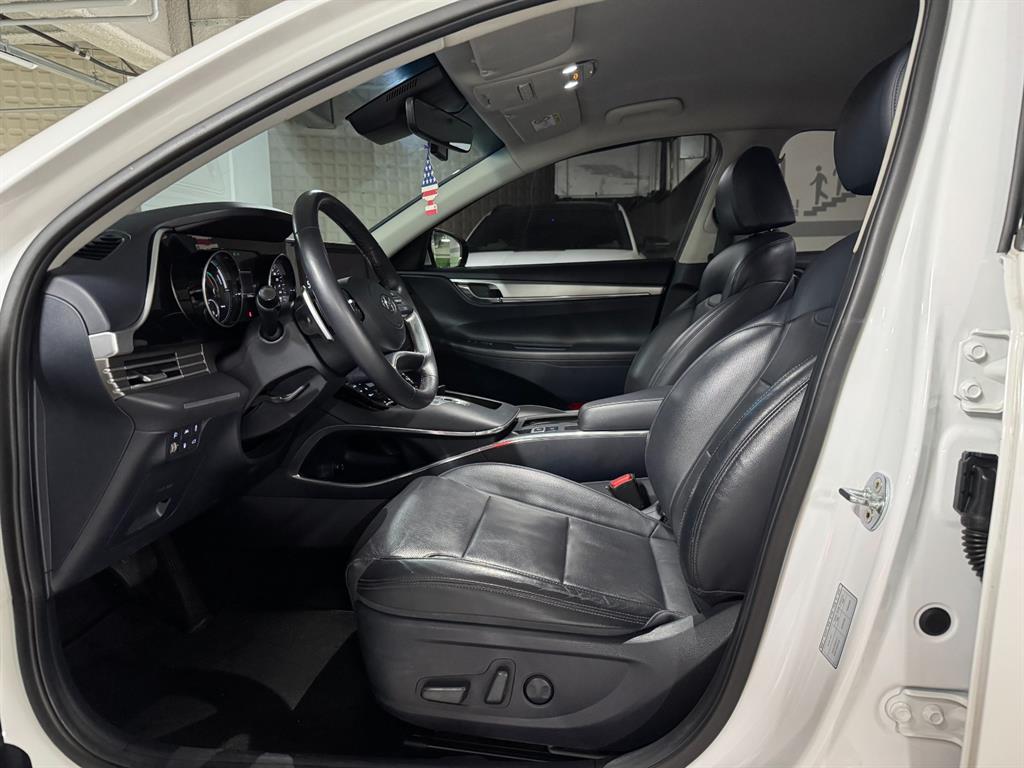 HYUNDAI Grandeur - Vista 6