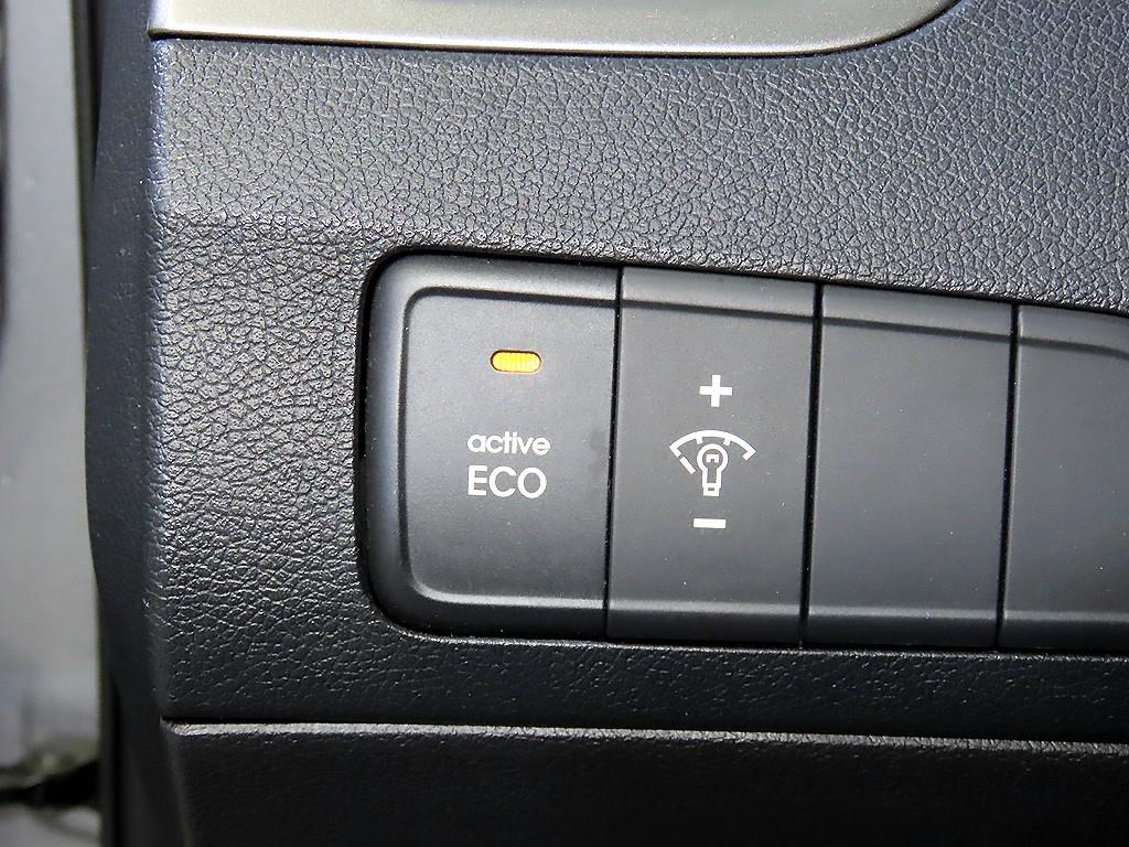 HYUNDAI Avante 2012 Gris - Importación desde Corea - HF Imports Iquique - Foto 14