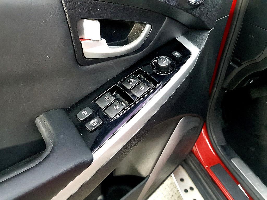 Ssangyong Korando - Vista 11