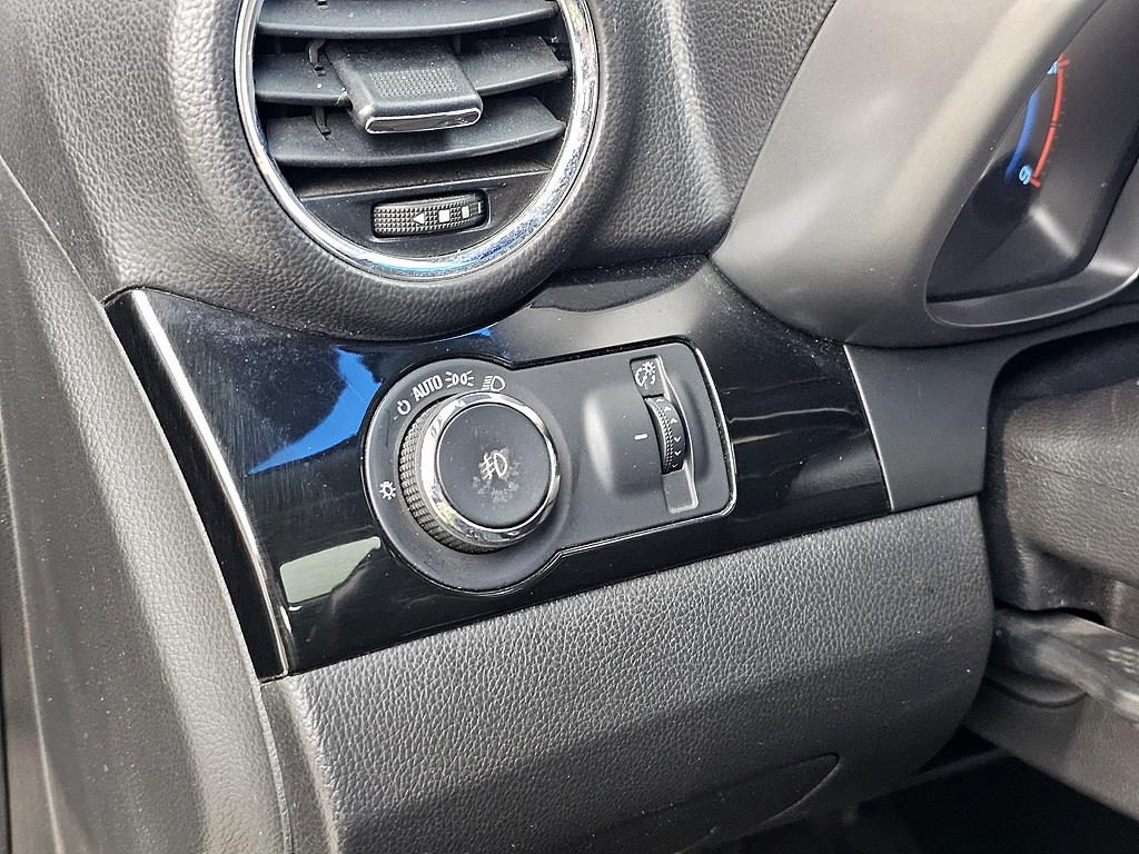 Chevrolet Orlando 2012 Negro - Importación desde Corea - HF Imports Iquique - Foto 13