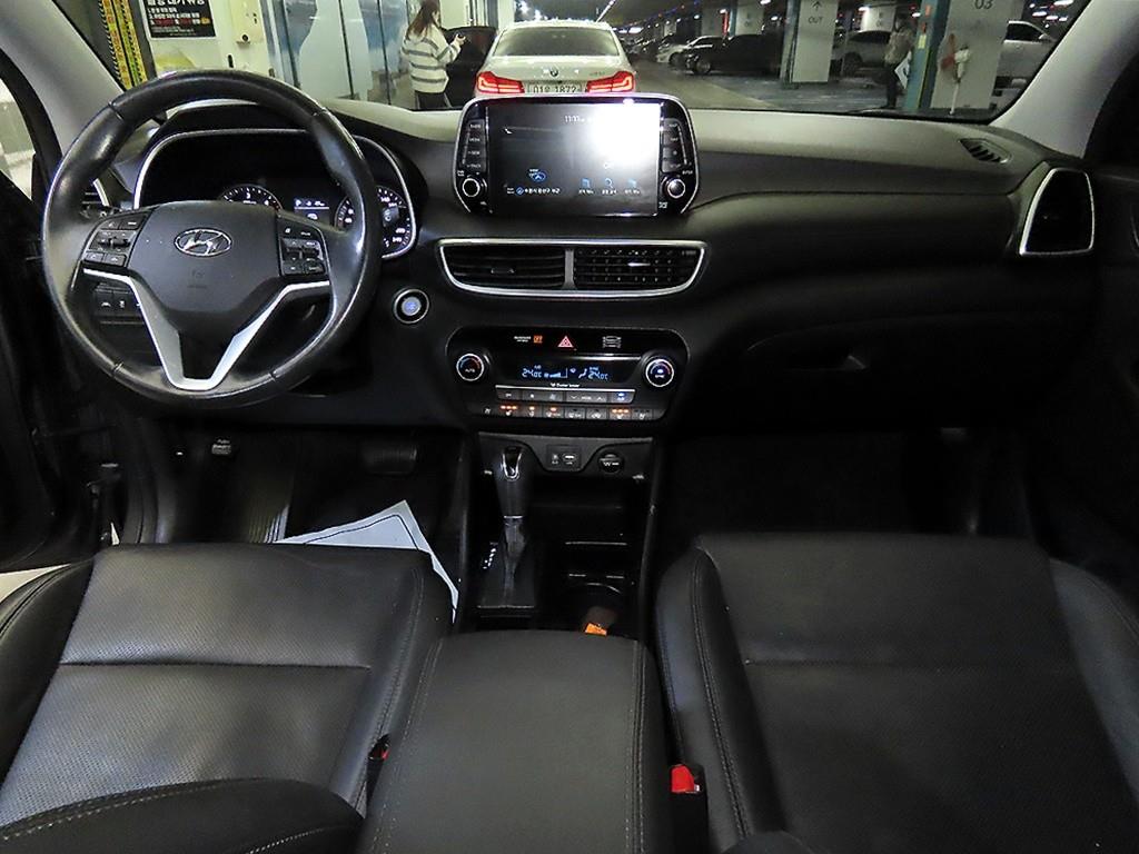 HYUNDAI Tucson - Vista 10