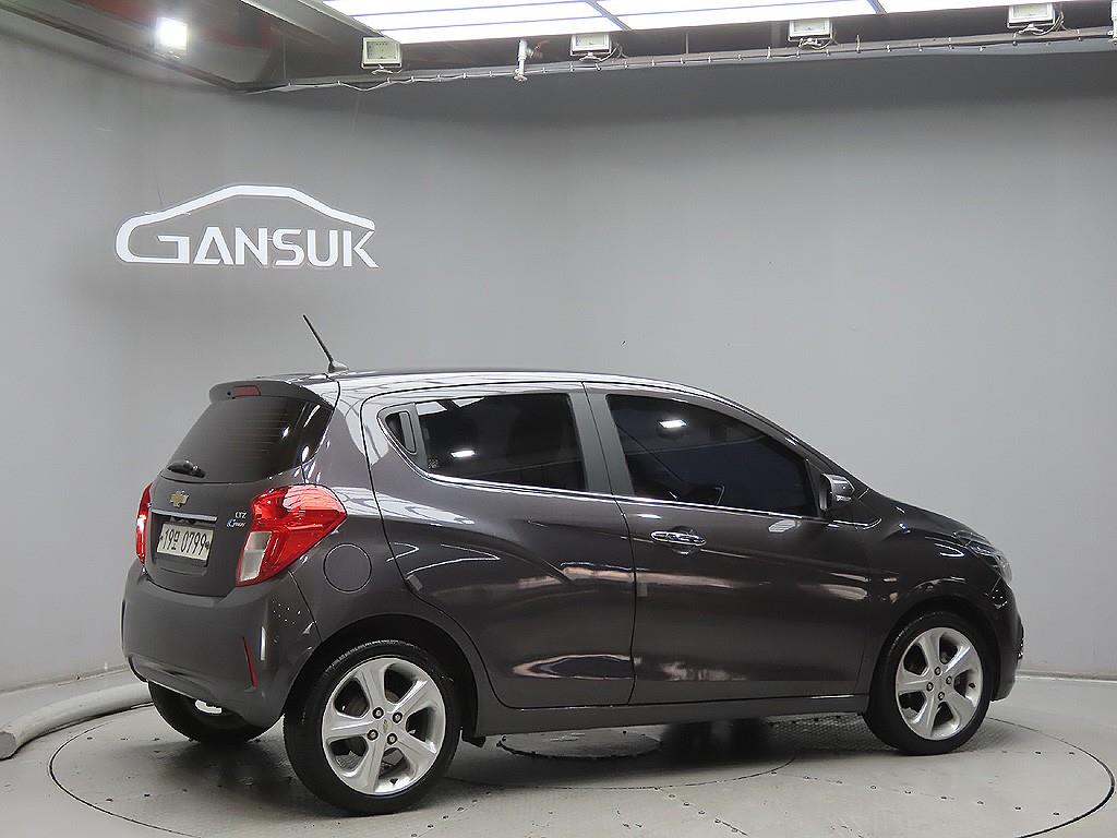 Chevrolet Spark - Vista 7
