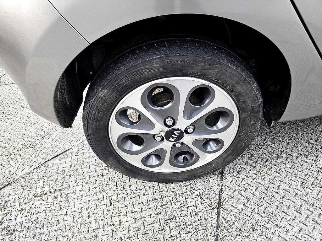 KIA Morning 2012 Gris - Importación desde Corea - HF Imports Iquique - Foto 20