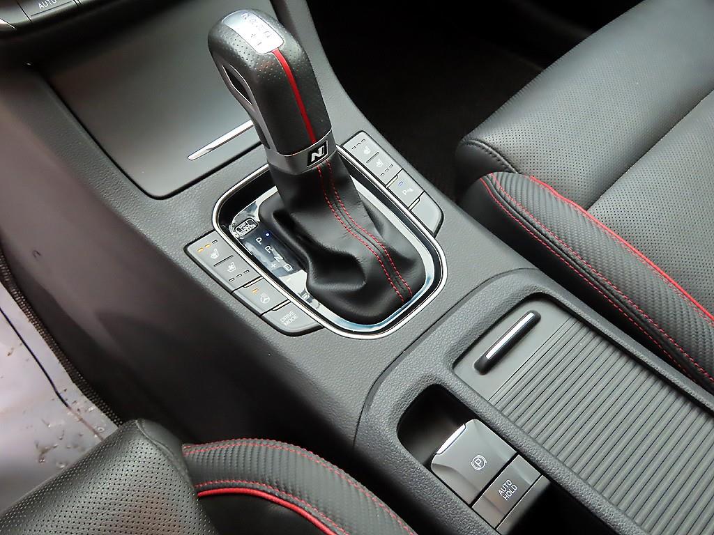 HYUNDAI i30 - Vista 10