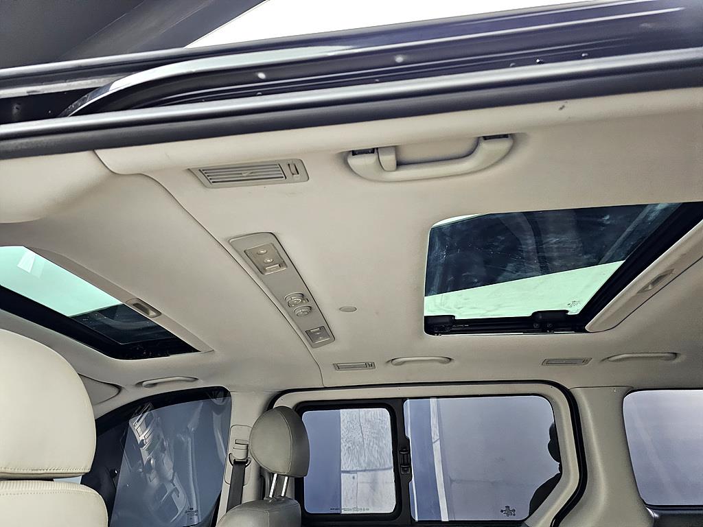 HYUNDAI Starex - Vista 11