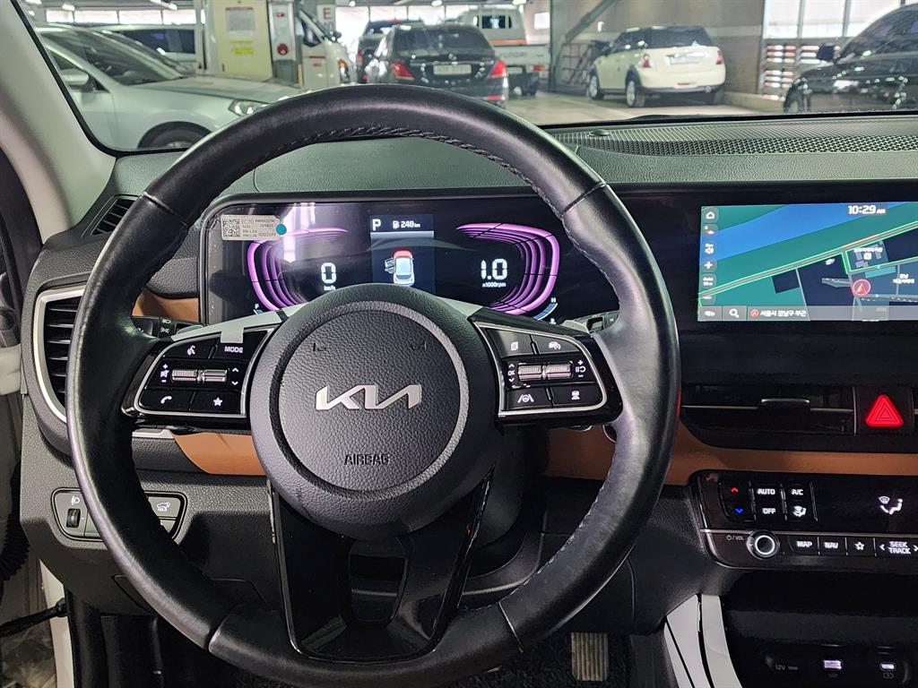 KIA Seltos - Vista 10