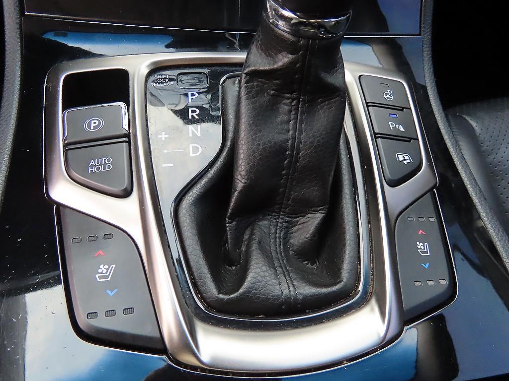 HYUNDAI Grandeur 2011 Blanco - Importación desde Corea - HF Imports Iquique - Foto 14