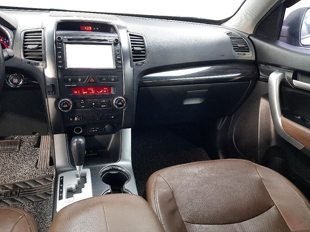 KIA Sorento - Vista 10