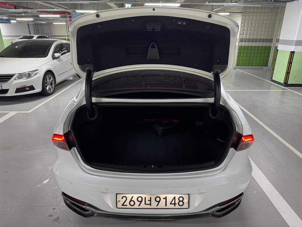 HYUNDAI Grandeur - Vista 5