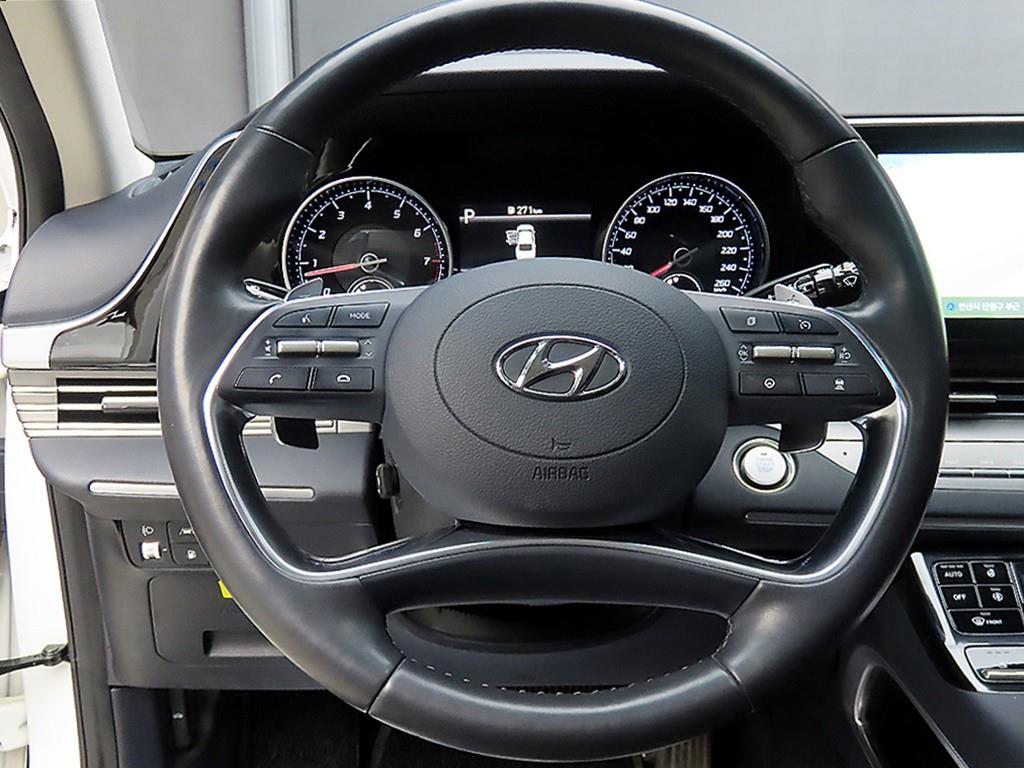 HYUNDAI Grandeur - Vista 9