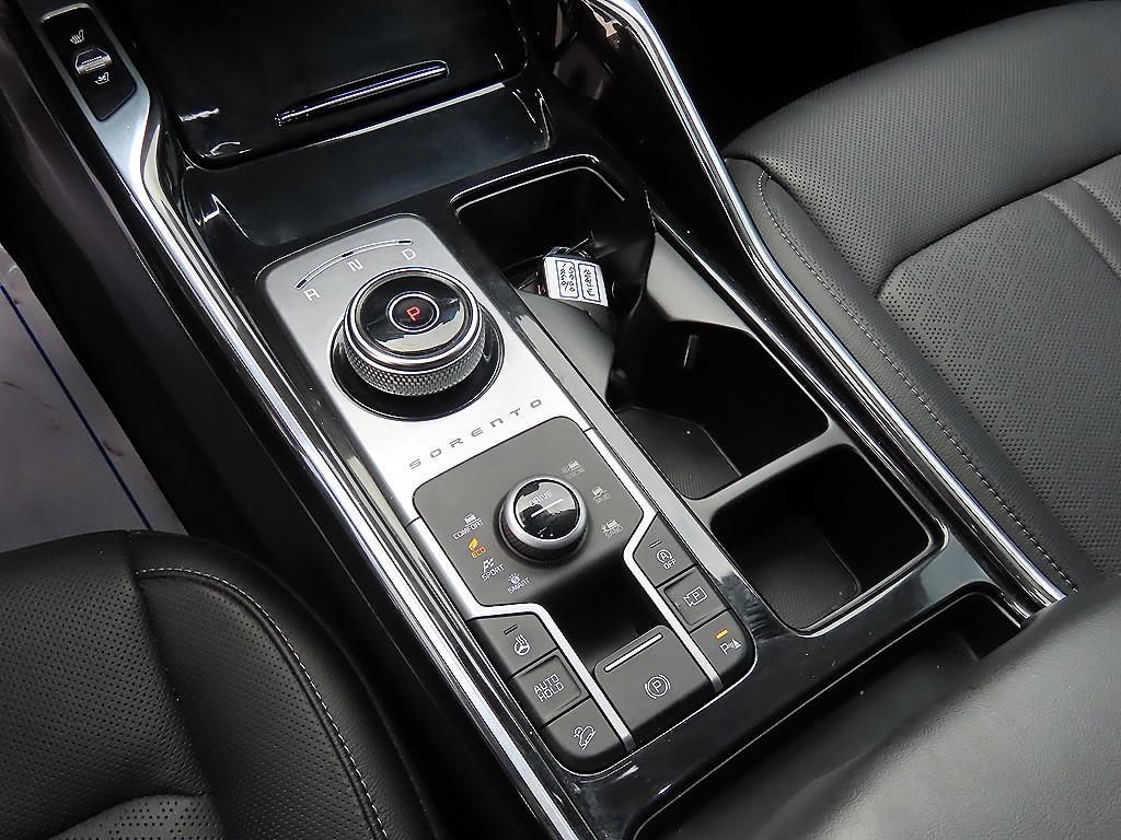 KIA Sorento - Vista 10