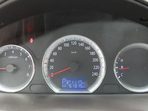 HYUNDAI Sonata - Vista 12