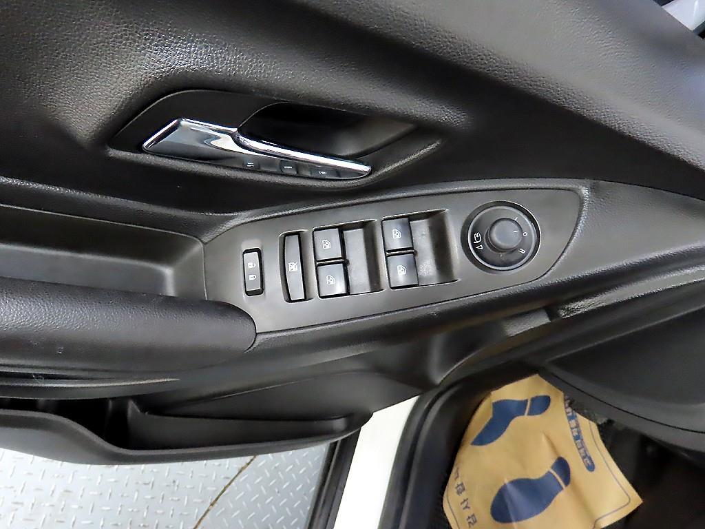 Chevrolet Trax - Vista 11