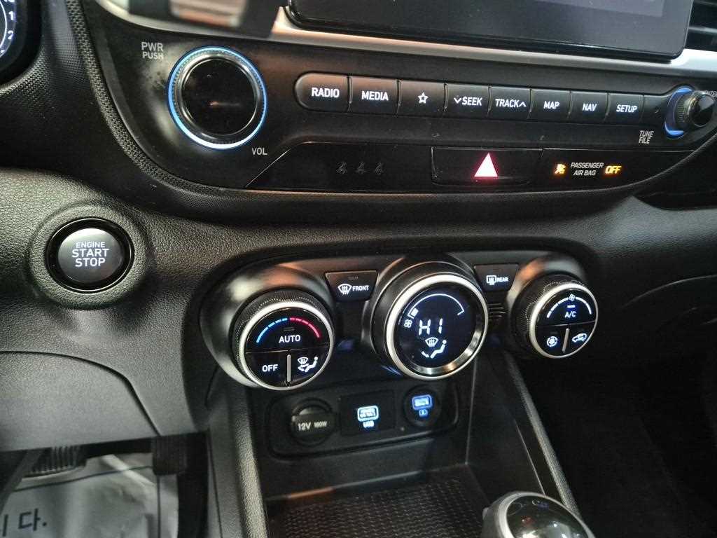 HYUNDAI Venue 2020 Gris - Importación desde Corea - HF Imports Iquique - Foto 15