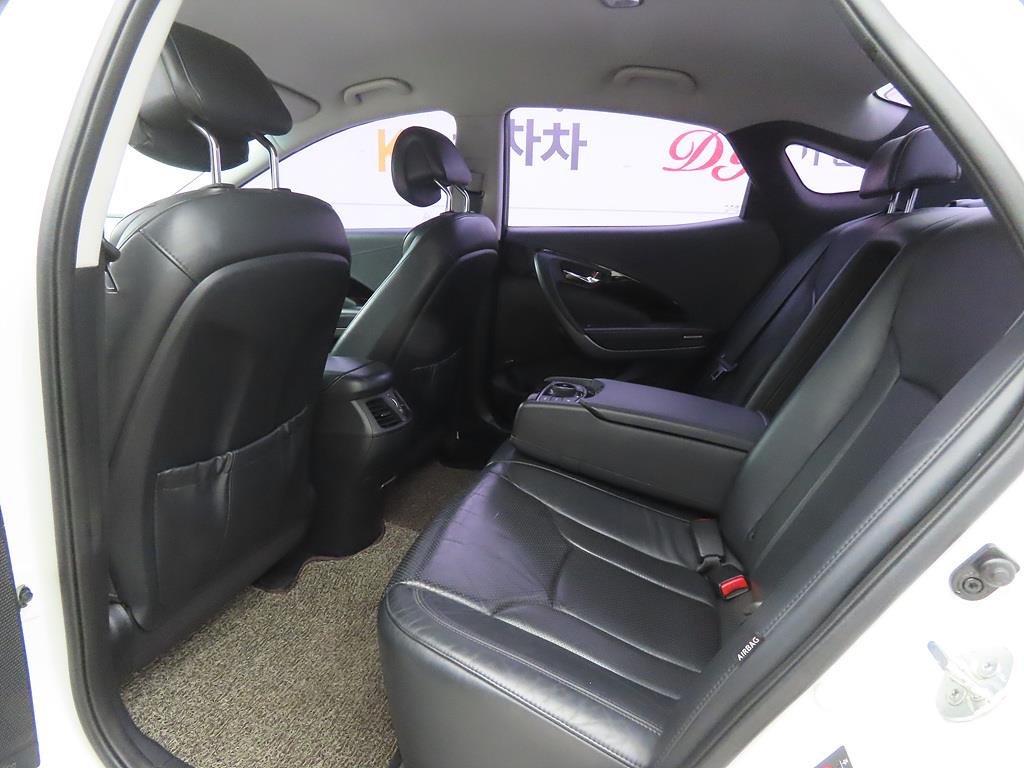 HYUNDAI Grandeur - Vista 6