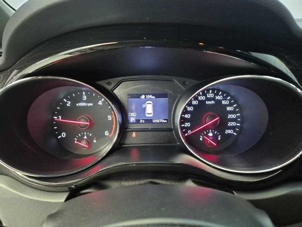 KIA Carnival - Vista 6