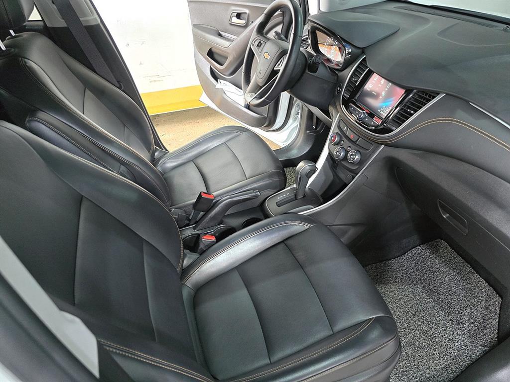 Chevrolet Trax 2018 Blanco - Importación desde Corea - HF Imports Iquique - Foto 17