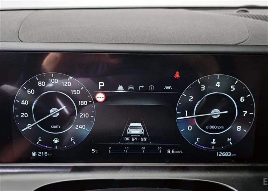 KIA Seltos - Vista 8