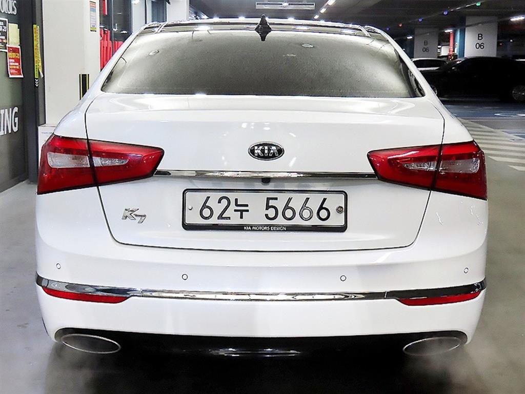 KIA K7 - Vista 5