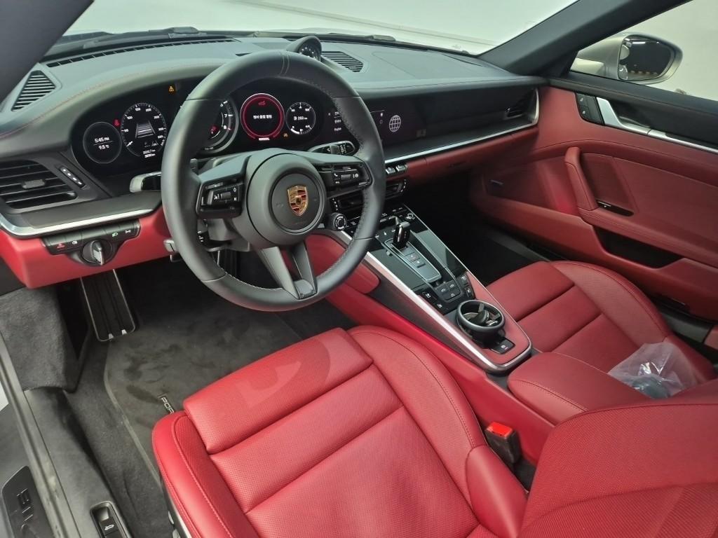 Porsche 911 - Vista 5