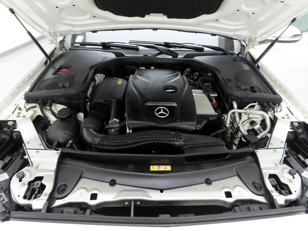 Mercedes Benz E class 2019 Blanco - Importación desde Corea - HF Imports Iquique - Foto 20