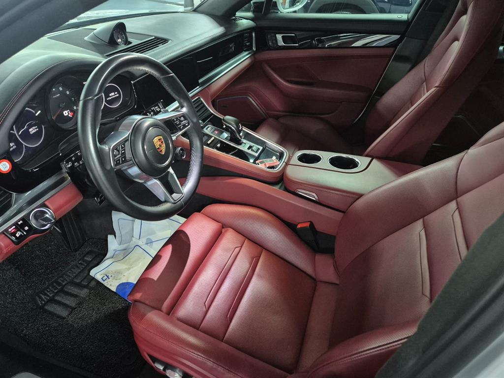 Porsche Panamera - Vista 5