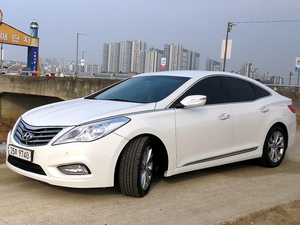 HYUNDAI Grandeur - Vista 2