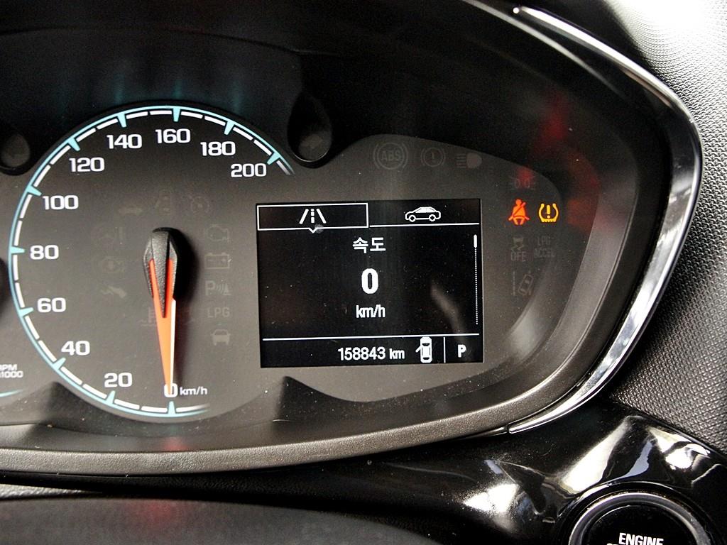 Chevrolet Spark 2016 Gris - Importación desde Corea - HF Imports Iquique - Foto 9