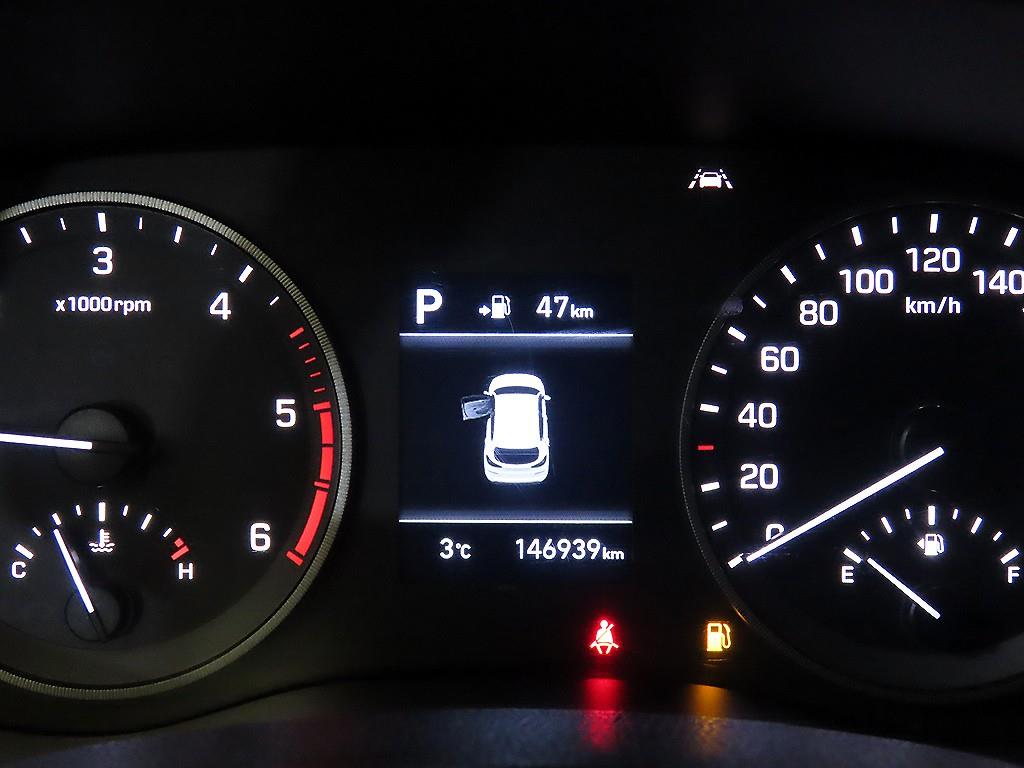 HYUNDAI Tucson - Vista 9