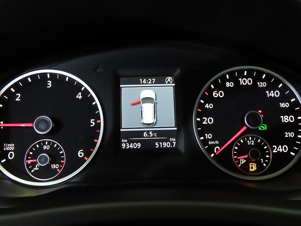 Volkswagen Tiguan - Vista 9