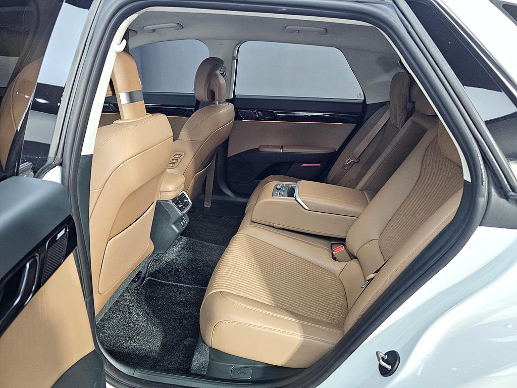 HYUNDAI Grandeur - Vista 9