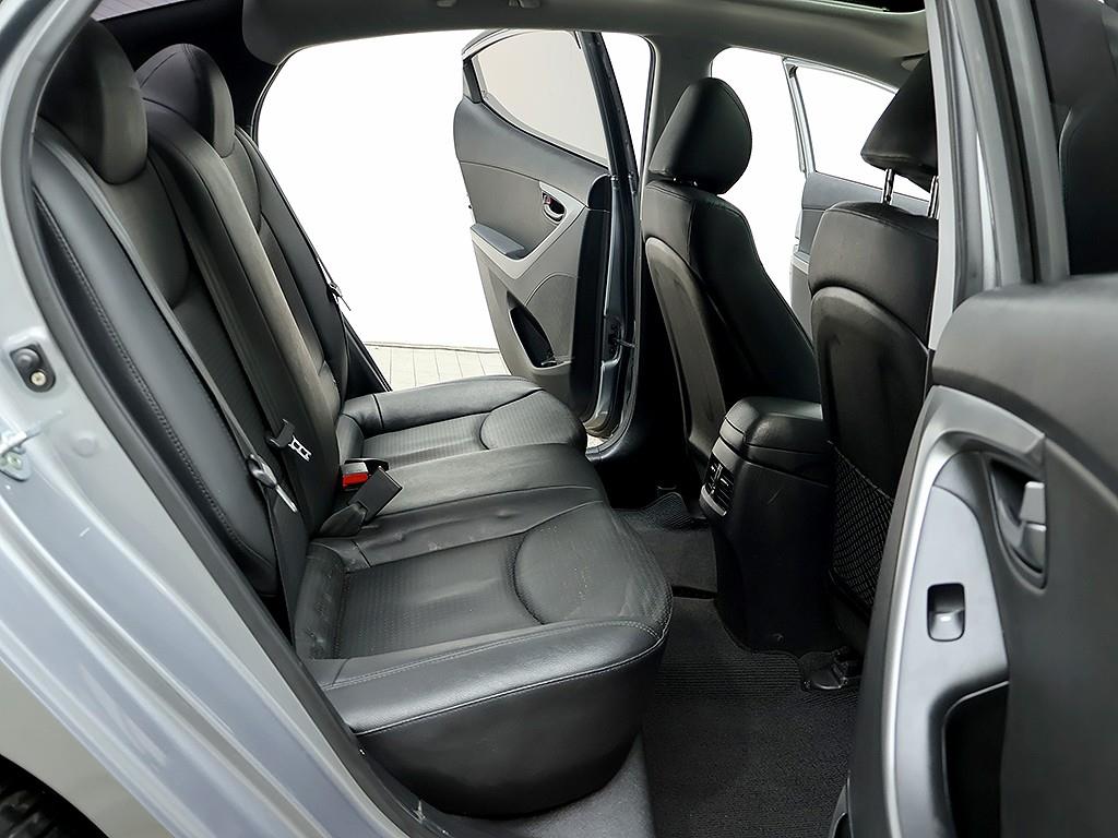 HYUNDAI Avante 2015 Gris - Importación desde Corea - HF Imports Iquique - Foto 12